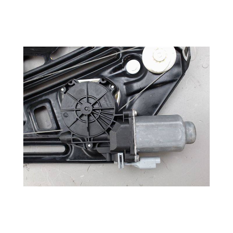 MECANISME LEVE-GLACE ARRIERE DROIT PEUGEOT 207