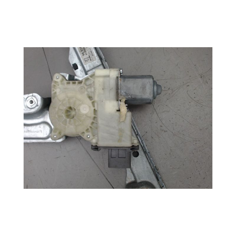 MECANISME LEVE-GLACE AVANT GAUCHE PEUGEOT 3008