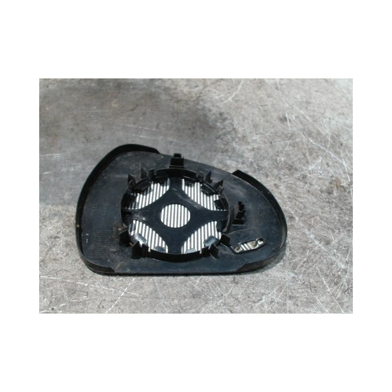 GLACE RETROVISEUR EXT G PEUGEOT 207 3P