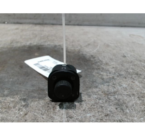 COMMANDE RETROVISSEUR EXT ELECTRIQUE