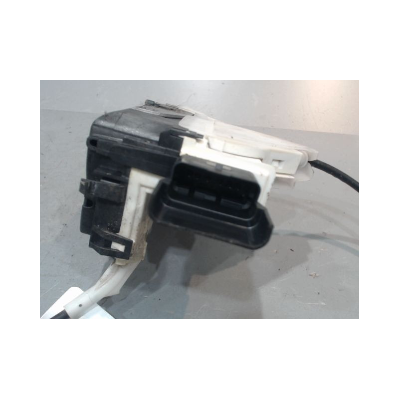 SYSTEME CONDAMNATION AVANT GAUCHE PEUGEOT 3008