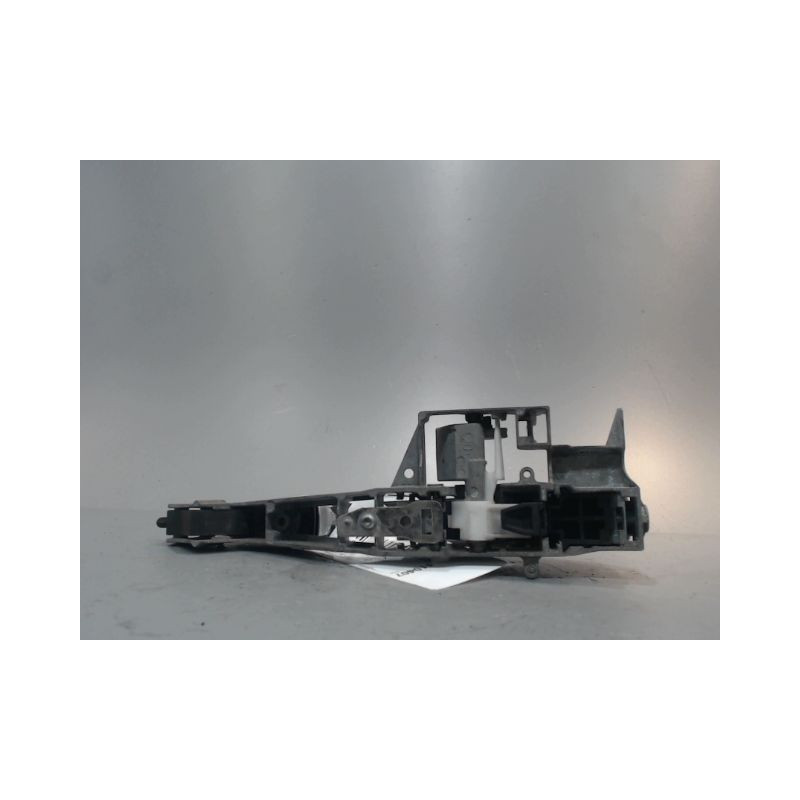 POIGNEE EXTERIEURE PORTE ARRIERE DROIT PEUGEOT 3008