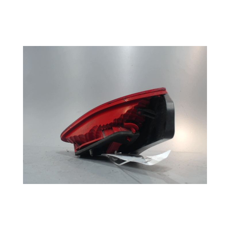 FEU ARRIERE INTERIEUR GAUCHE PEUGEOT 3008