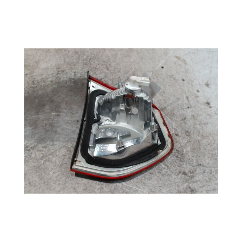FEU ARRIERE INTERIEUR DROIT CITROEN C4 PICASSO