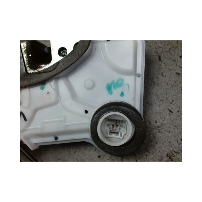 SYSTEME CONDAMNATION AVANT GAUCHE PEUGEOT 108