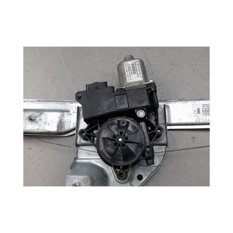 MECANISME LEVE-GLACE AVANT GAUCHE PEUGEOT 208