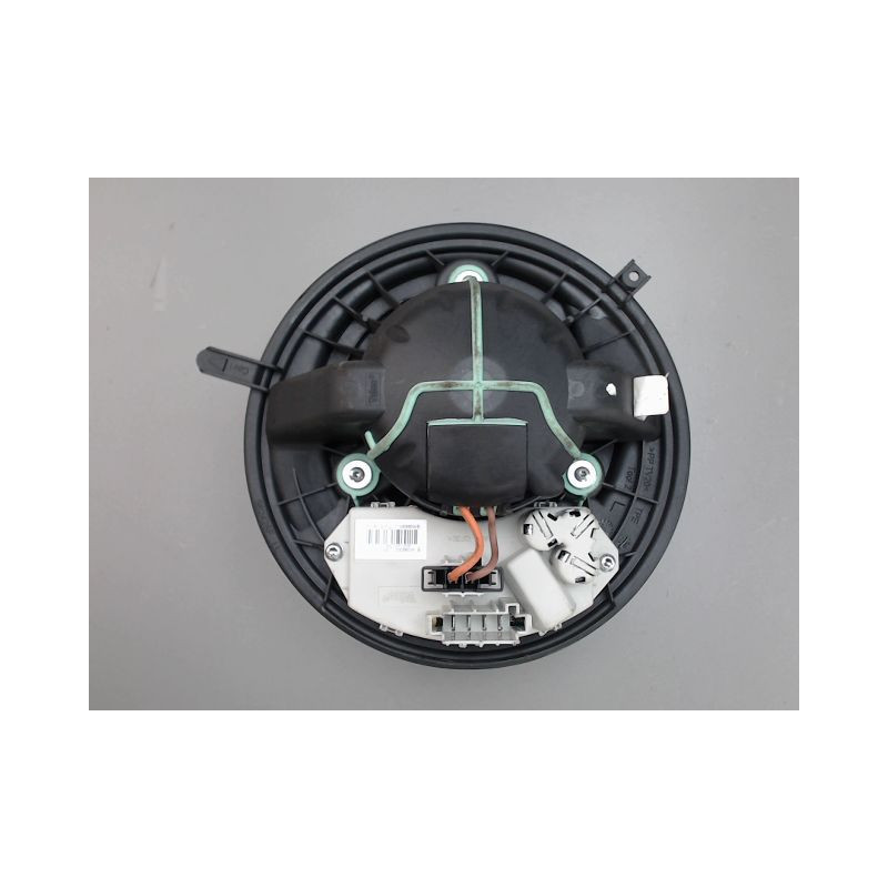 MOTEUR VENTILATEUR CHAUFFAGE B.M.W. SERIE 3