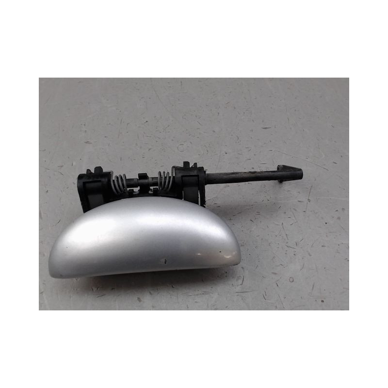 POIGNEE EXTERIEURE PORTE AVANT GAUCHE PEUGEOT 206