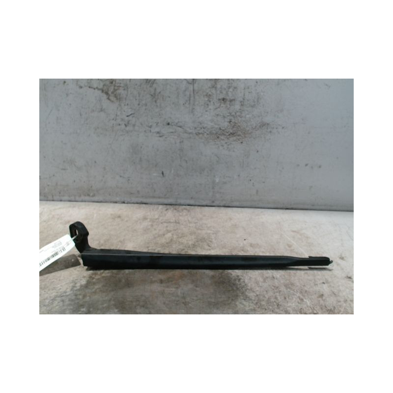 BRAS ESSUIE-GLACE AVANT GAUCHE SEAT LEON 2005-