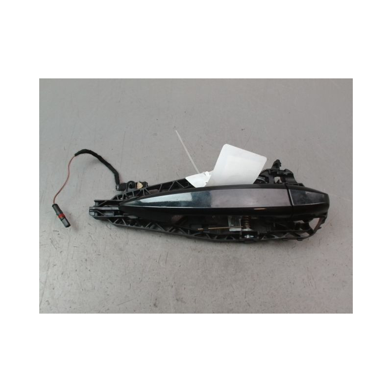 POIGNEE EXTERIEURE PORTE ARRIERE DROIT BMW X1