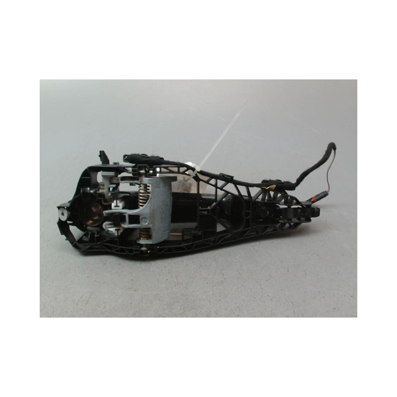 POIGNEE EXTERIEURE PORTE ARRIERE DROIT BMW X1