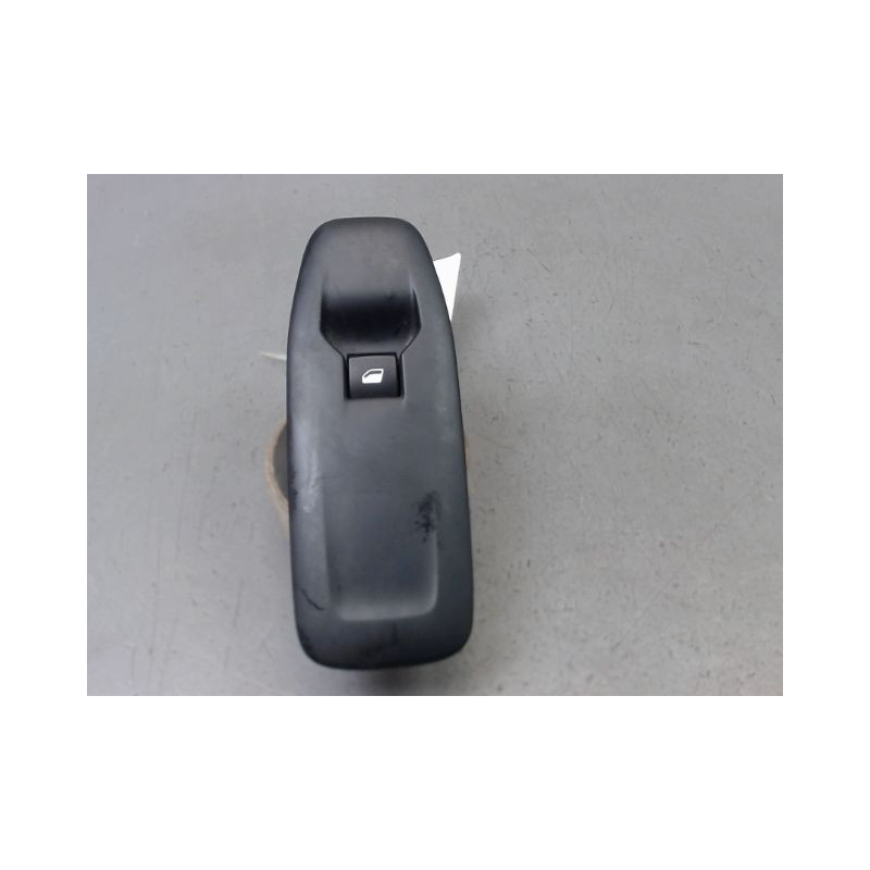 COMMANDE LEVE-GLACE PORTE AVD PEUGEOT 2008 Phase 1 2013-...
