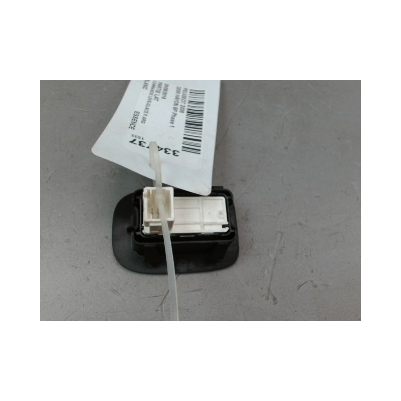 COMMANDE LEVE-GLACE PORTE ARG PEUGEOT 2008 Phase 1 2013-...