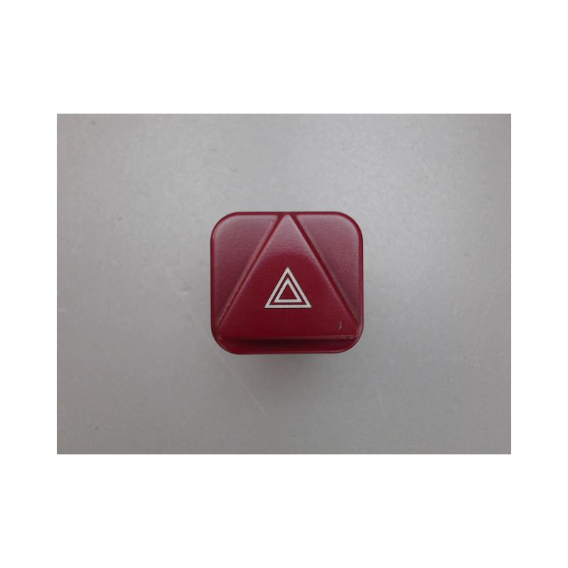 BOUTON DE WARNING PEUGEOT 1007