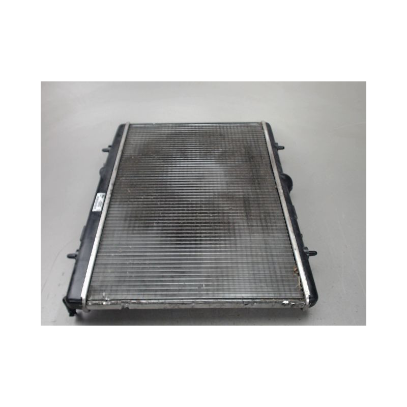 RADIATEUR PEUGEOT 3008