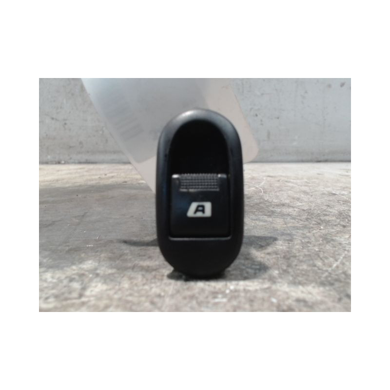 COMMANDE LEVE-GLACE PORTE AVD CITROEN C2 2008-