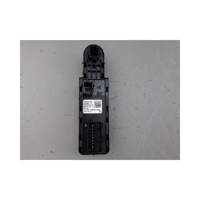 COMMANDE LEVE-GLACE PORTE AVG PEUGEOT 308