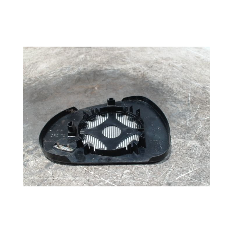 GLACE RETROVISEUR EXT D PEUGEOT 207