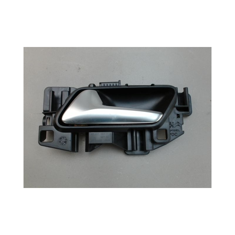 POIGNEE INTERIEURE PORTE AVANT GAUCHE PEUGEOT 208