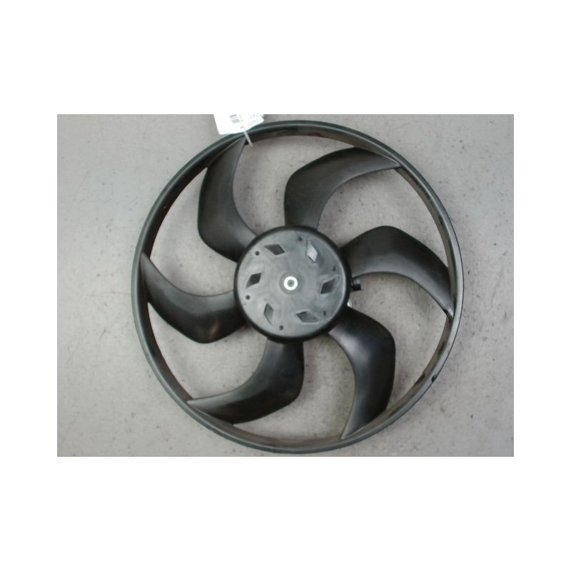 MOTEUR VENTILATEUR RADIATEUR PEUGEOT 208