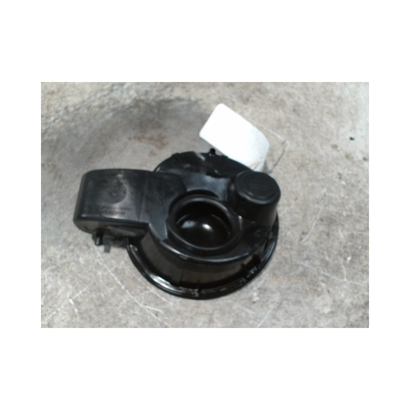 VOLET DE TRAPPE CARBURANT PEUGEOT 208