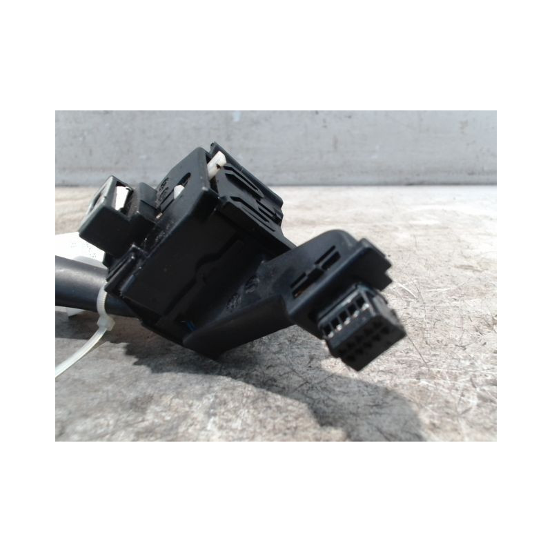 COMMANDE CLIGNOTANT VOLKSWAGEN GOLF V PLUS 2005-