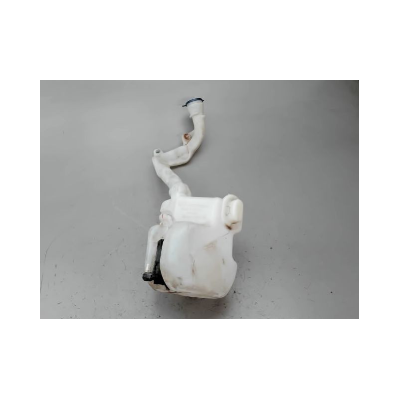 RESERVOIR LAVE-GLACE AVANT PEUGEOT 207