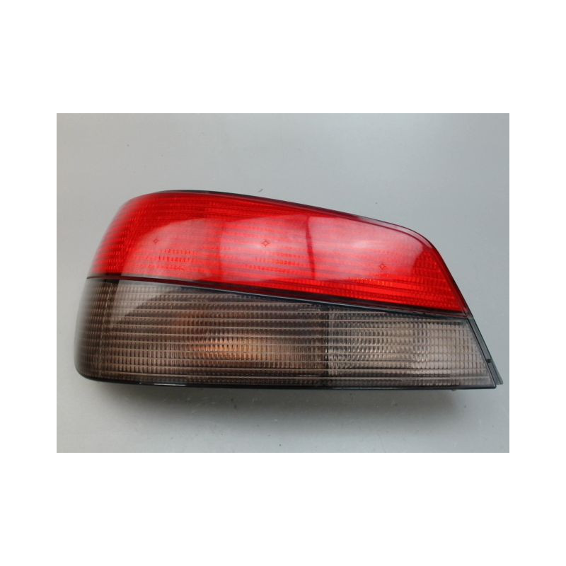 FEU ARRIERE GAUCHE  PEUGEOT 306