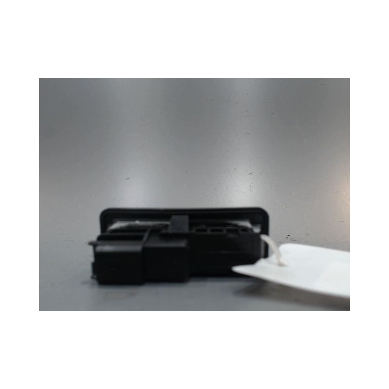 POIGNEE EXTERIEURE HAYON PEUGEOT 208