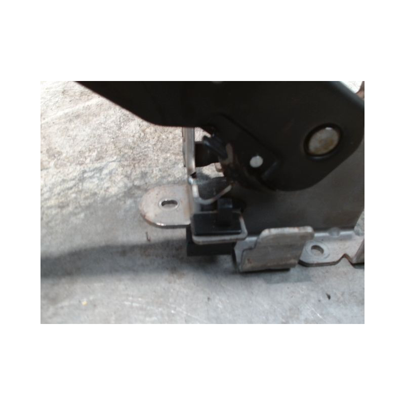 LEVIER FREIN A MAIN PEUGEOT 308 SW 2008-