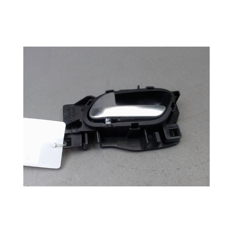 POIGNEE INTERIEURE PORTE ARRIERE GAUCHE PEUGEOT 208 Phase 1 2012-...