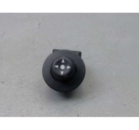 COMMANDE RETROVISSEUR EXT ELECTRIQUE