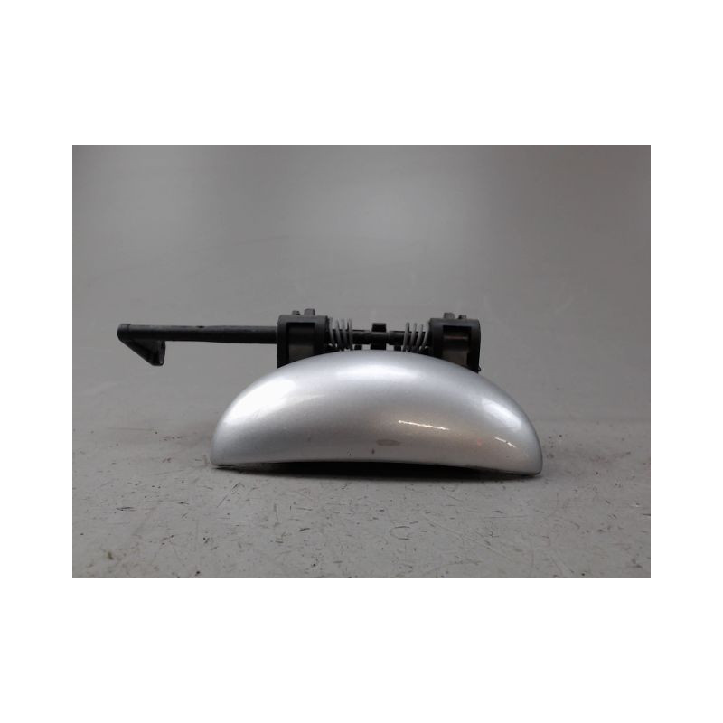 POIGNEE EXTERIEURE PORTE AVANT DROIT PEUGEOT 206