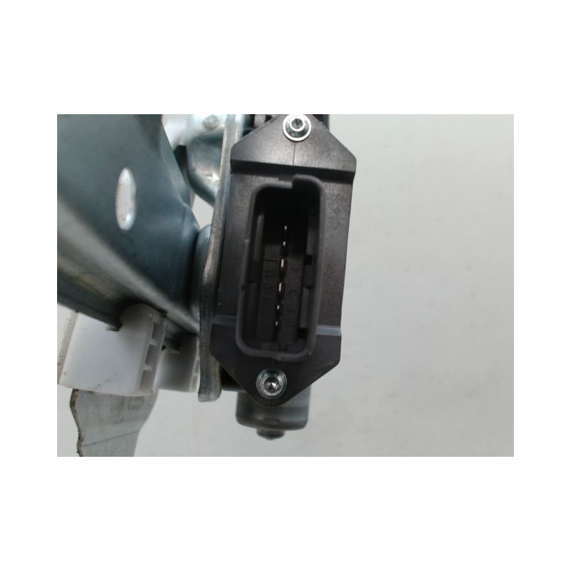 MECANISME+MOTEUR LEVE-GLACE ARRIERE DROIT PEUGEOT 5008 2009-