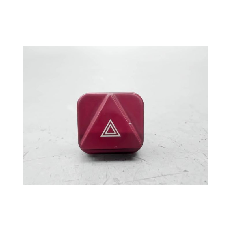 BOUTON DE WARNING PEUGEOT 1007