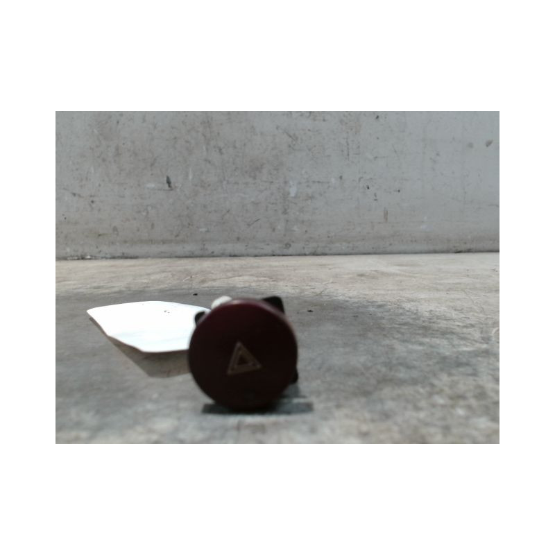 BOUTON DE WARNING CITROEN BERLINGO MULTISPACE 2002-