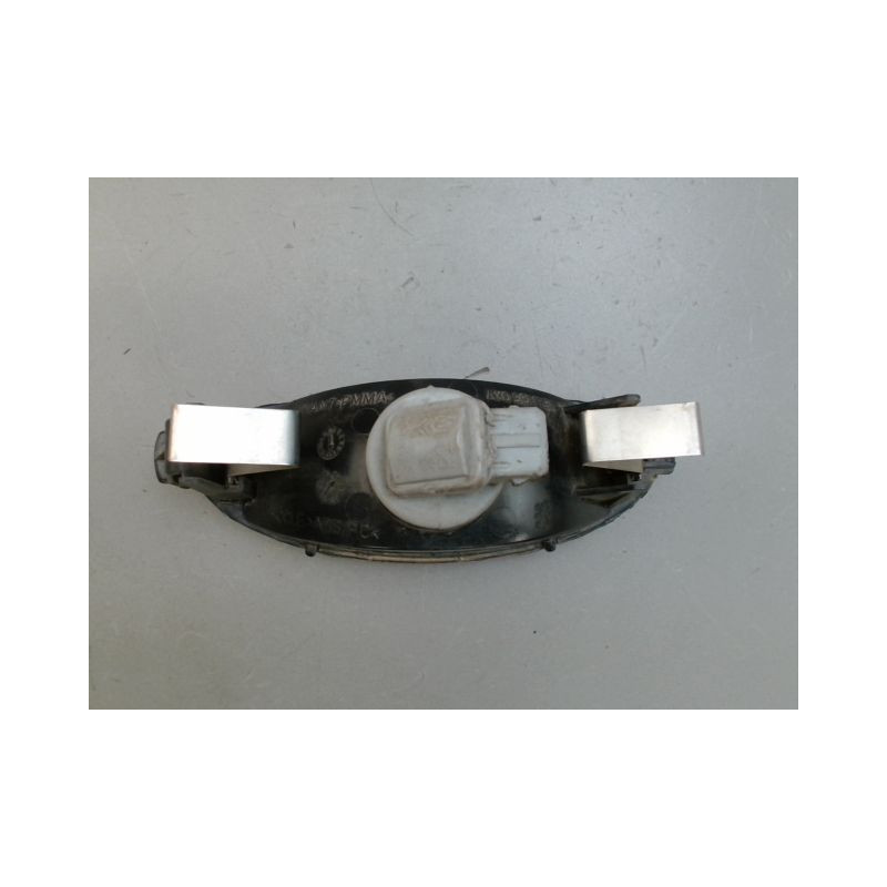 FEU BROUILLARD CENTRAL ARRIERE PEUGEOT 206