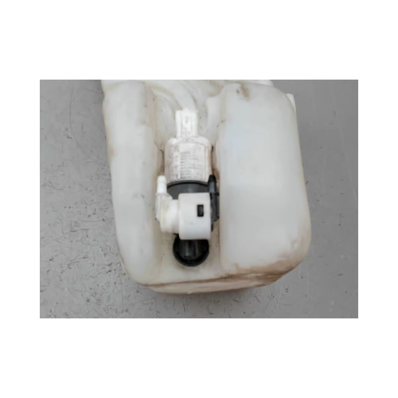 RESERVOIR LAVE-GLACE AVANT PEUGEOT 207