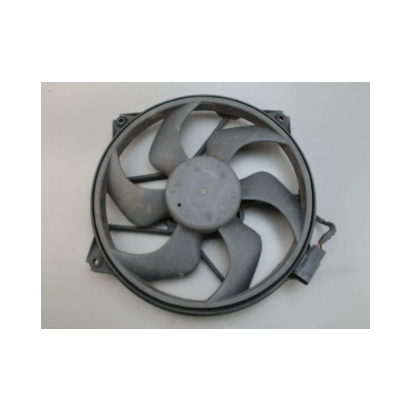 MOTEUR VENTILATEUR RADIATEUR CITROEN C4