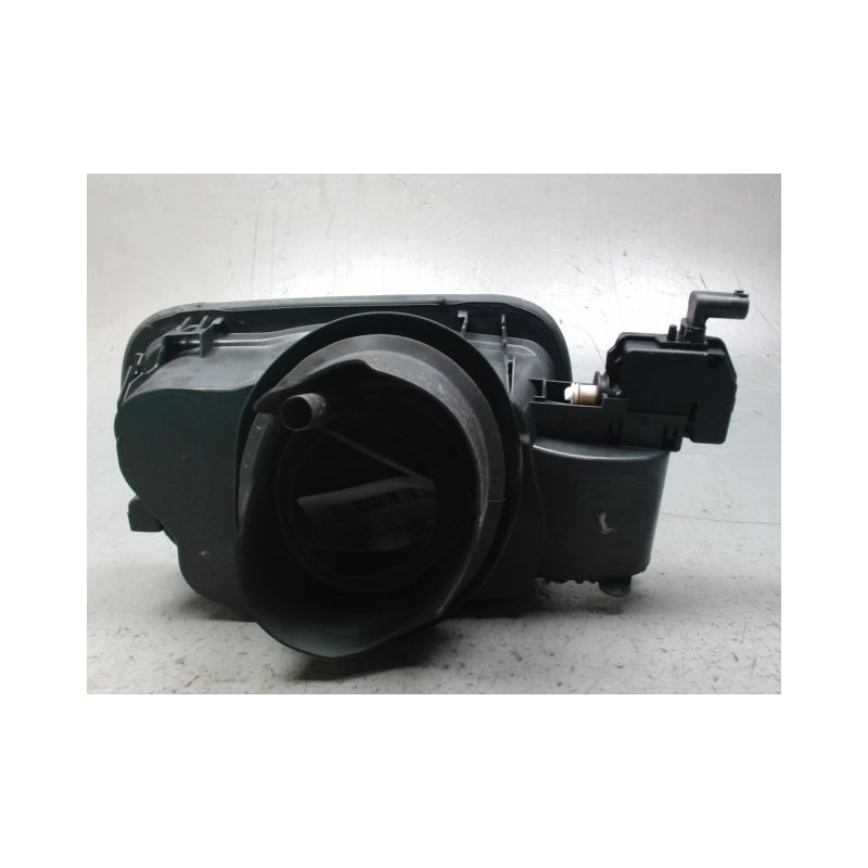 VOLET DE TRAPPE CARBURANT B.M.W. X3