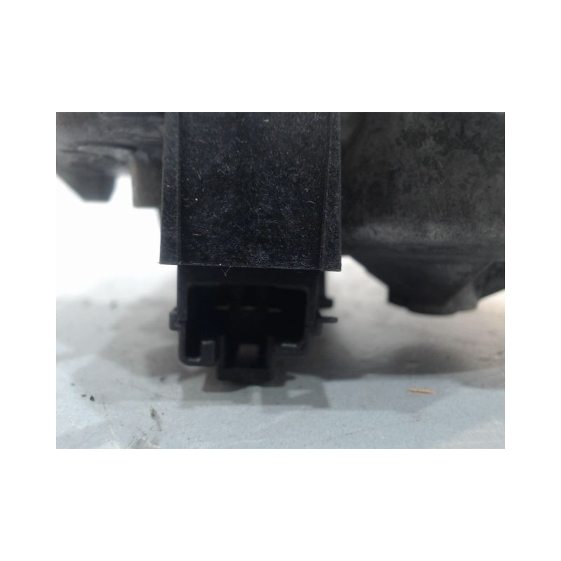 MECANISME ESSUIE-GLACE ARRIERE PEUGEOT 107