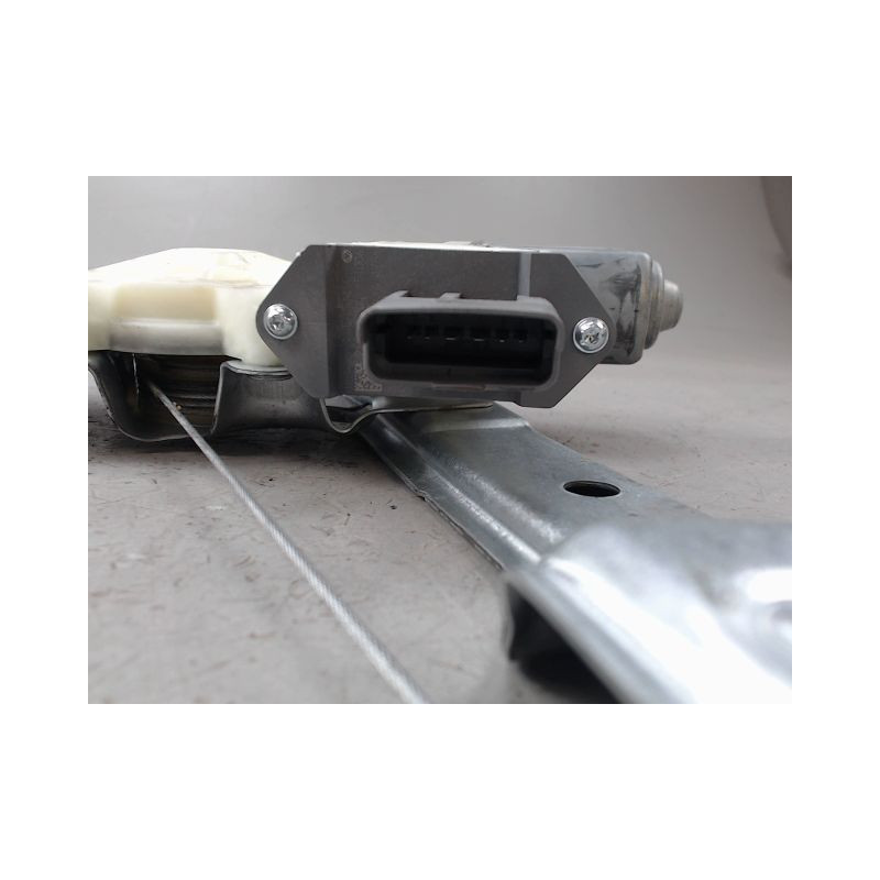 MECANISME LEVE-GLACE AVANT GAUCHE PEUGEOT 5008