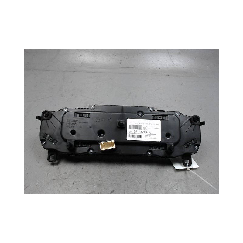 BLOC COMPTEURS PEUGEOT 208