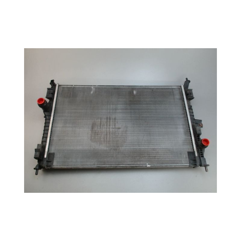 RADIATEUR PEUGEOT 308