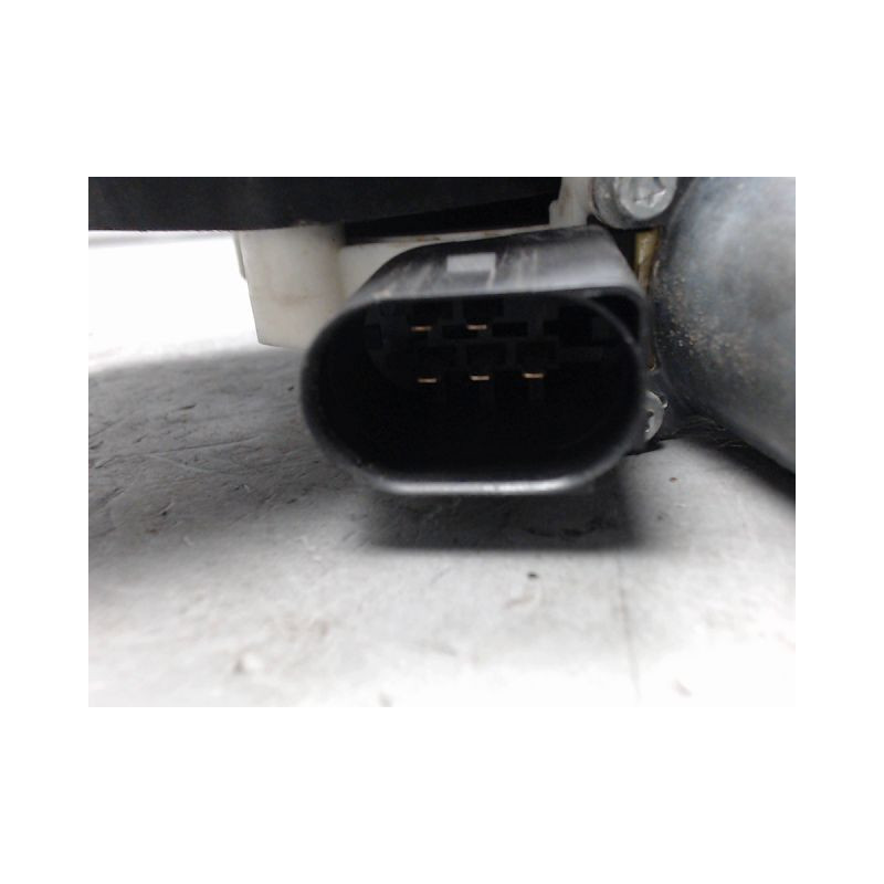 MECANISME+MOTEUR LEVE-GLACE AVANT DROIT B.M.W. X3