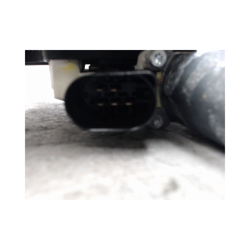 MECANISME+MOTEUR LEVE-GLACE ARRIERE DROIT B.M.W. X3