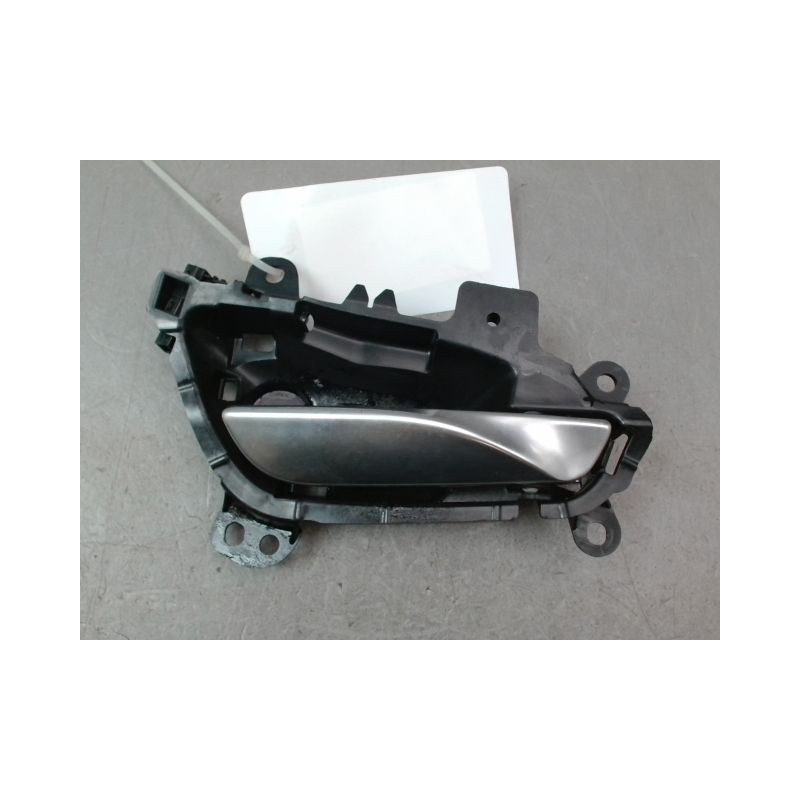 POIGNEE INTERIEURE PORTE AVANT DROIT BMW SERIE 1 II (F20/F21) 2011-...