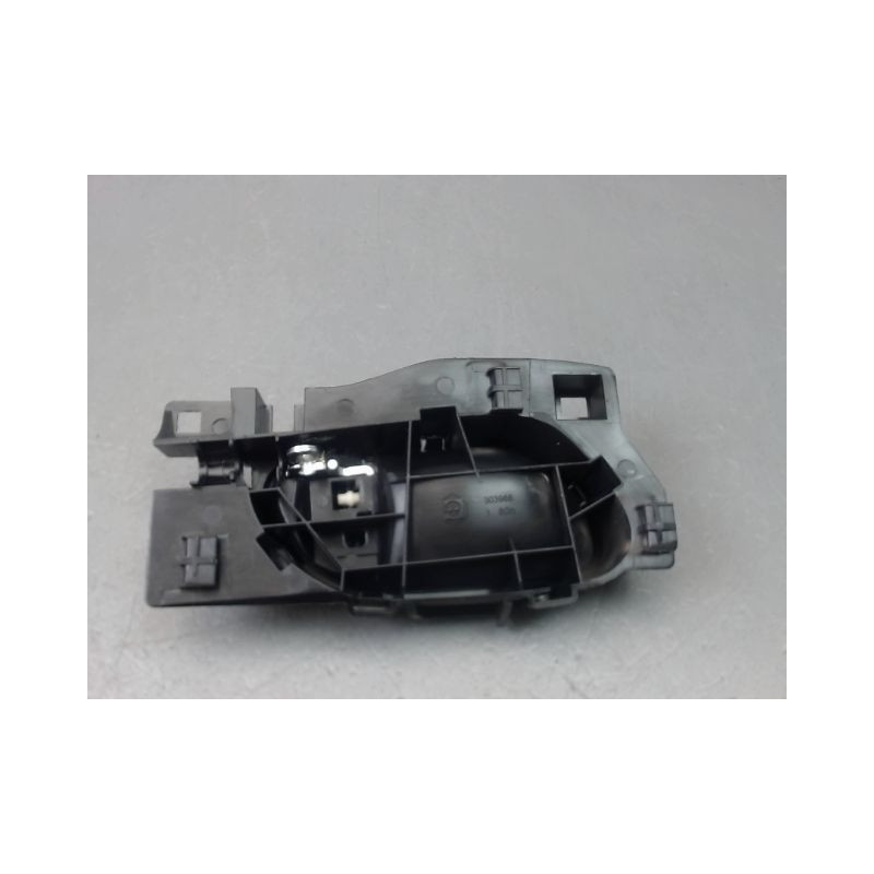 POIGNEE INTERIEURE PORTE ARRIERE GAUCHE PEUGEOT 2008 Phase 1 2013-...