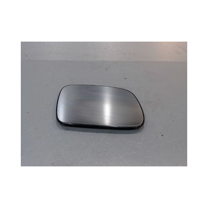 GLACE RETROVISEUR EXT D PEUGEOT 307
