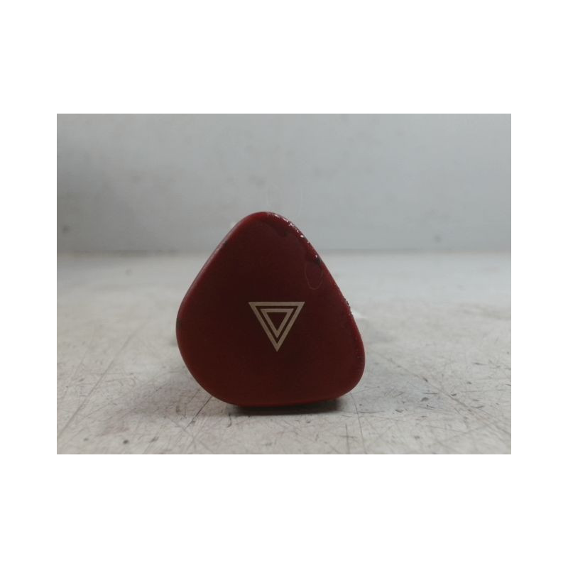 BOUTON DE WARNING CITROEN C2 2005-